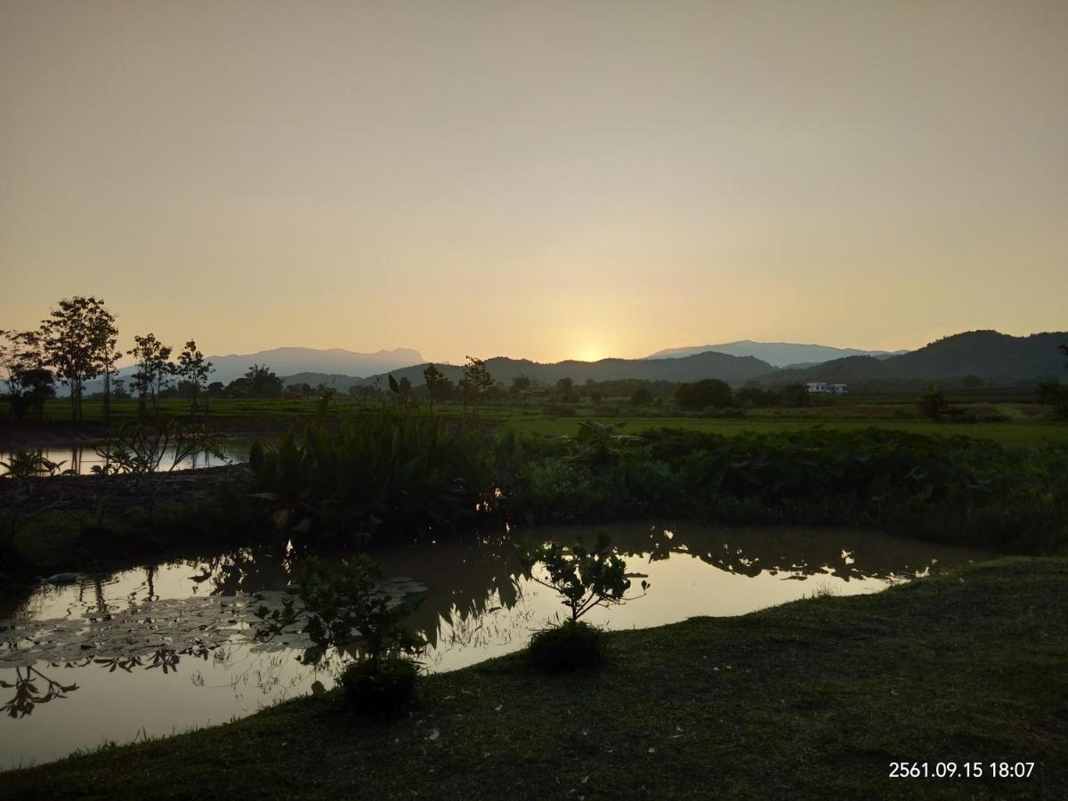 Baan Suan Jantra Home Stay Чианг Рай Екстериор снимка
